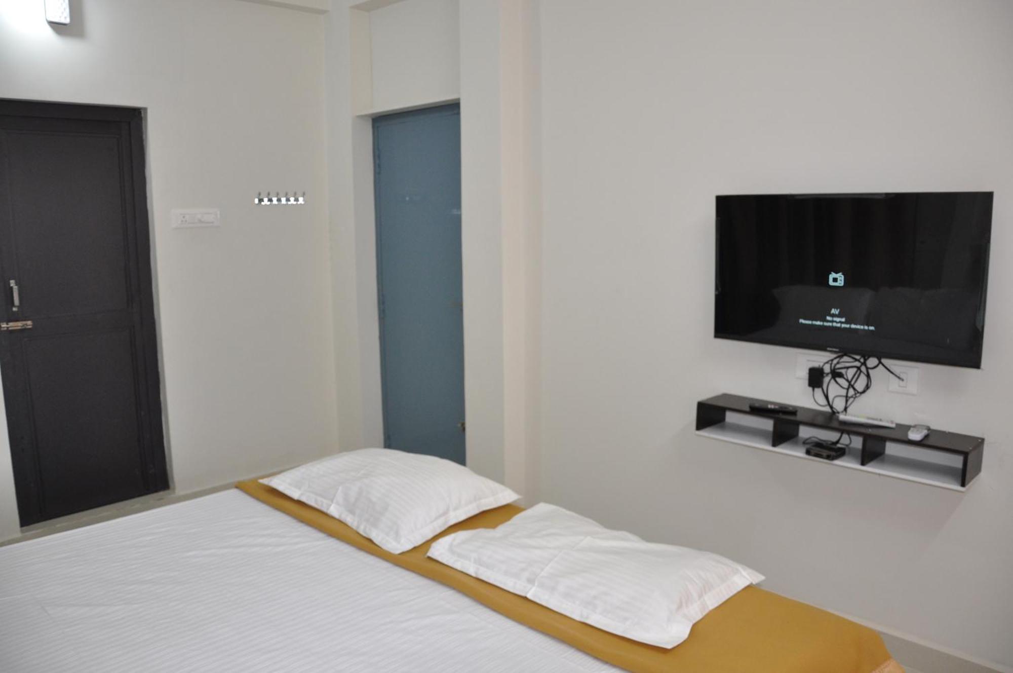 Alaya Rooms Tiruchirappalli Kültér fotó