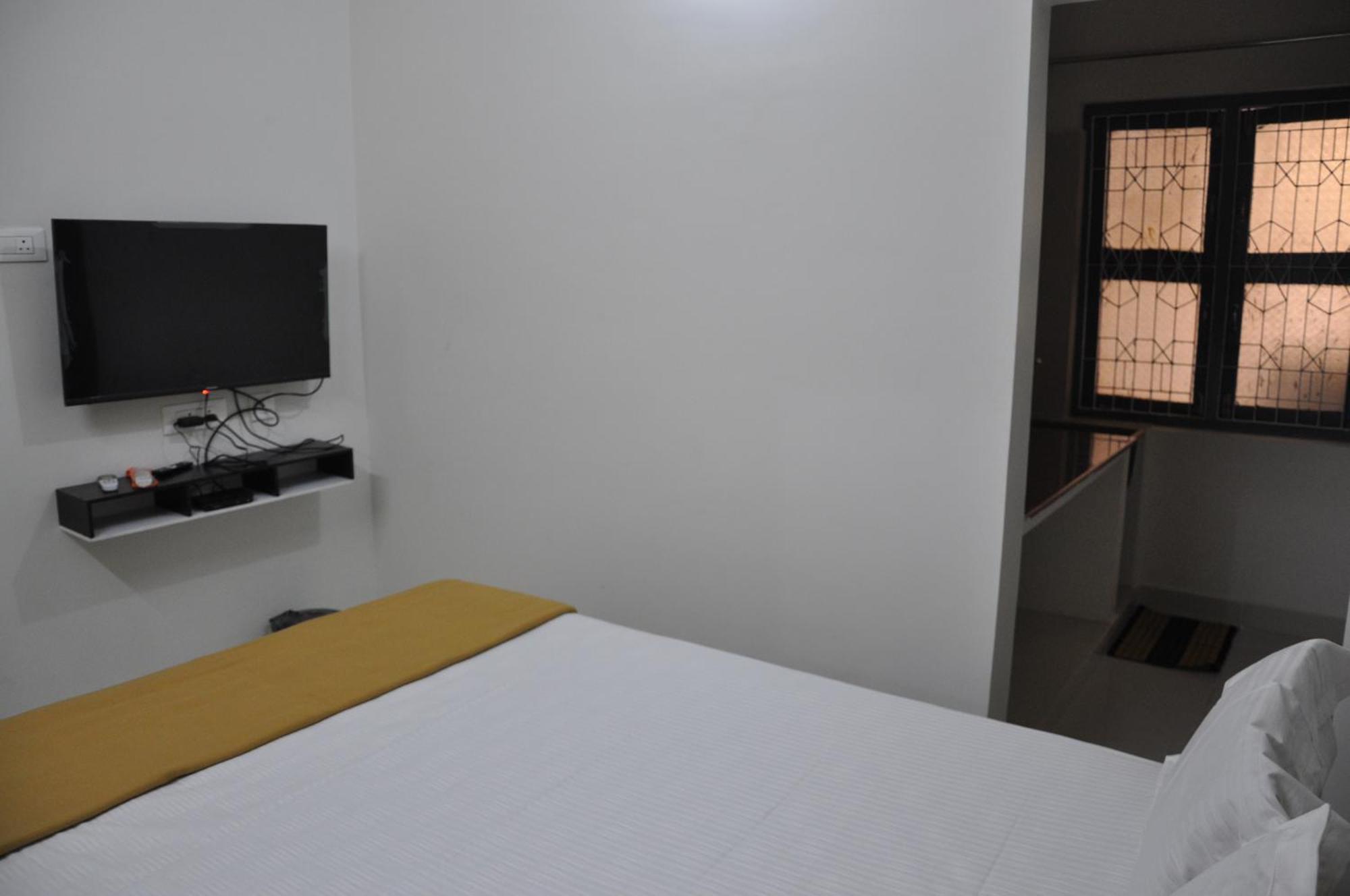 Alaya Rooms Tiruchirappalli Kültér fotó