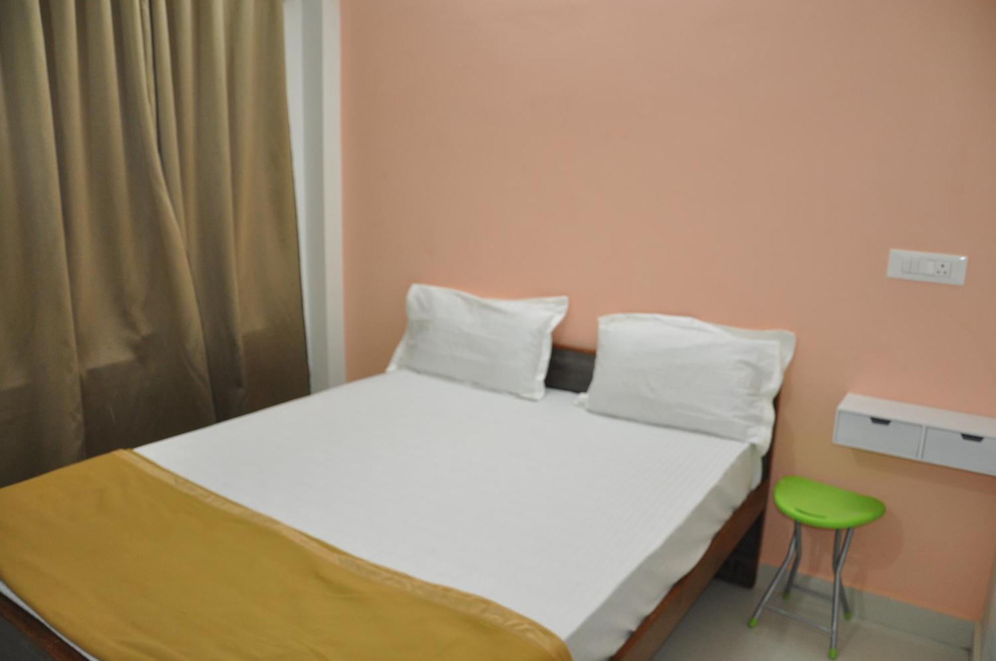 Alaya Rooms Tiruchirappalli Kültér fotó