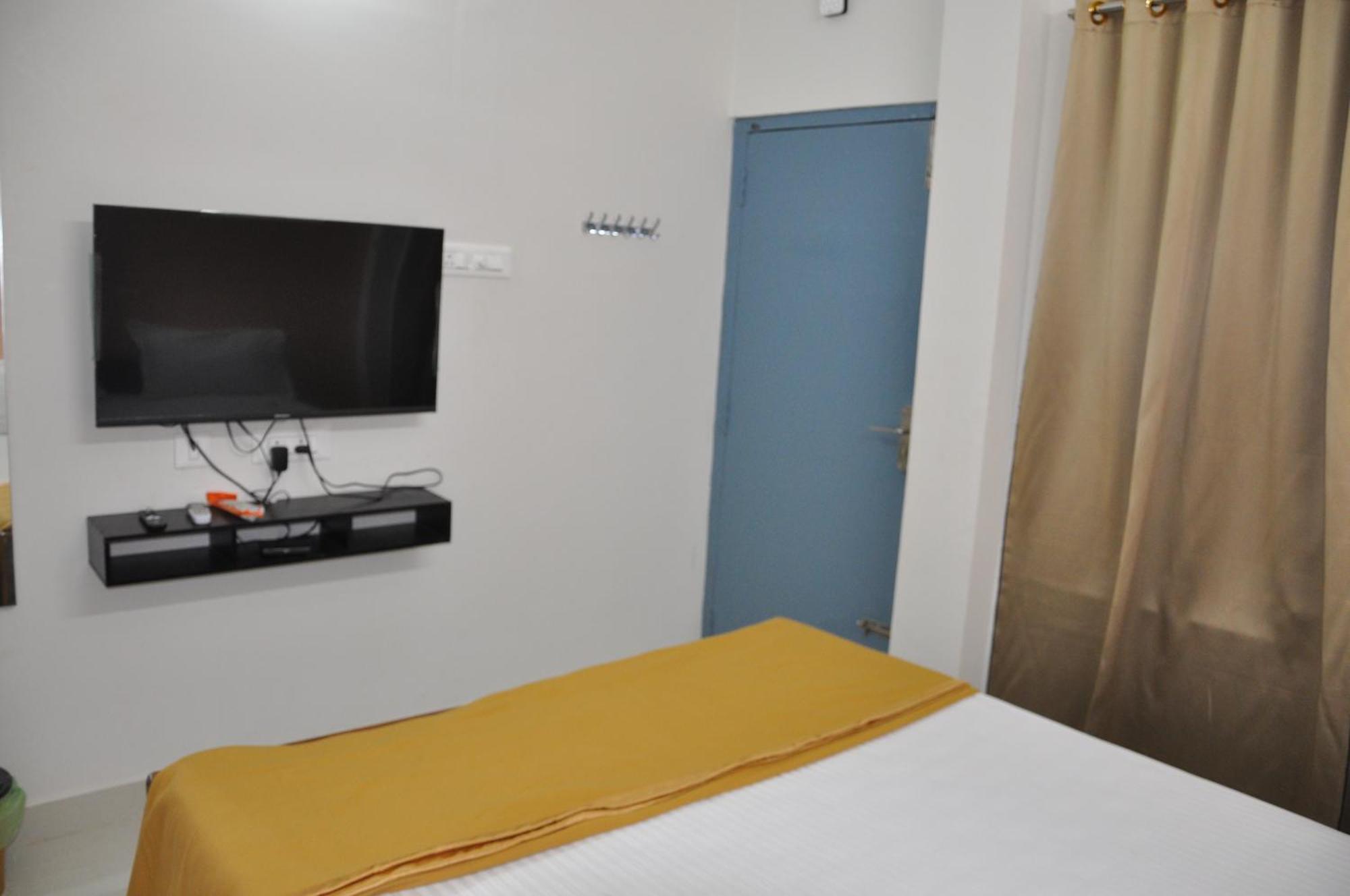 Alaya Rooms Tiruchirappalli Kültér fotó